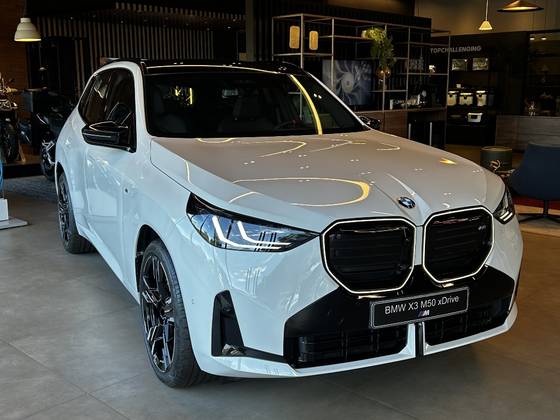 BMW X3 3.0 TWINPOWER MHEV M50 XDRIVE STEPTRONIC BMW X3 3.0 TWINPOWER MHEV M50 XDRIVE STEPTRONIC